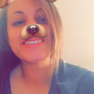 Meet your Posher, Akianna